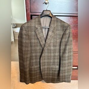42r brown checkered blazer. Made by Coppley in Canada for Nick Hilton Clothing.